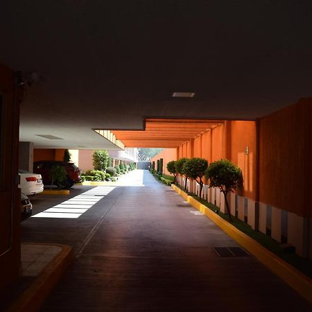 Hotel & Suites La Marquesa โทลุกา ภายนอก รูปภาพ