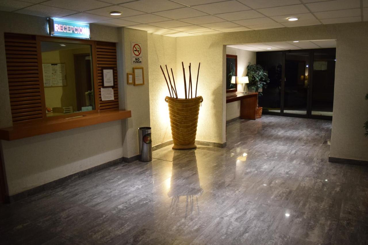Hotel & Suites La Marquesa โทลุกา ภายนอก รูปภาพ